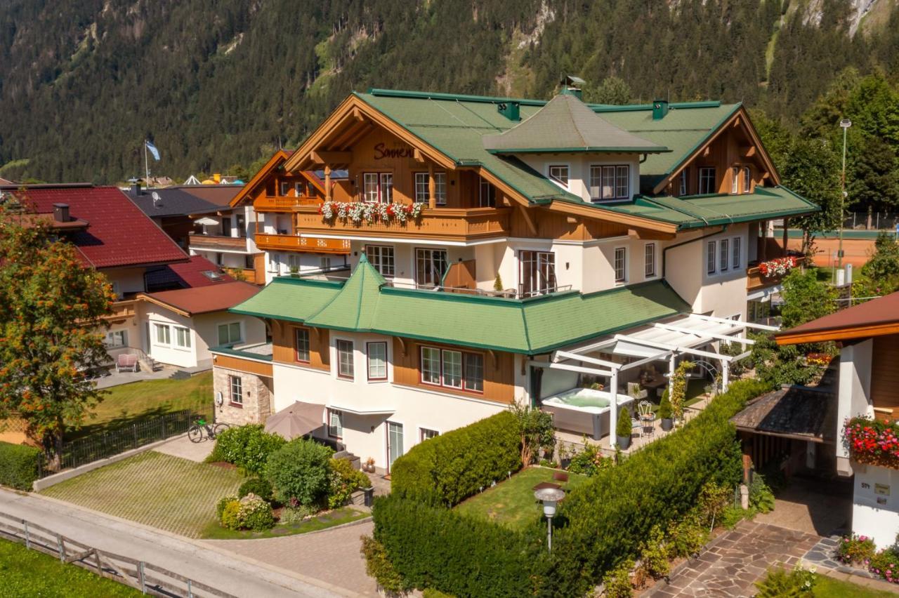 Apparthotel Sonnenhof Mayrhofen Dış mekan fotoğraf